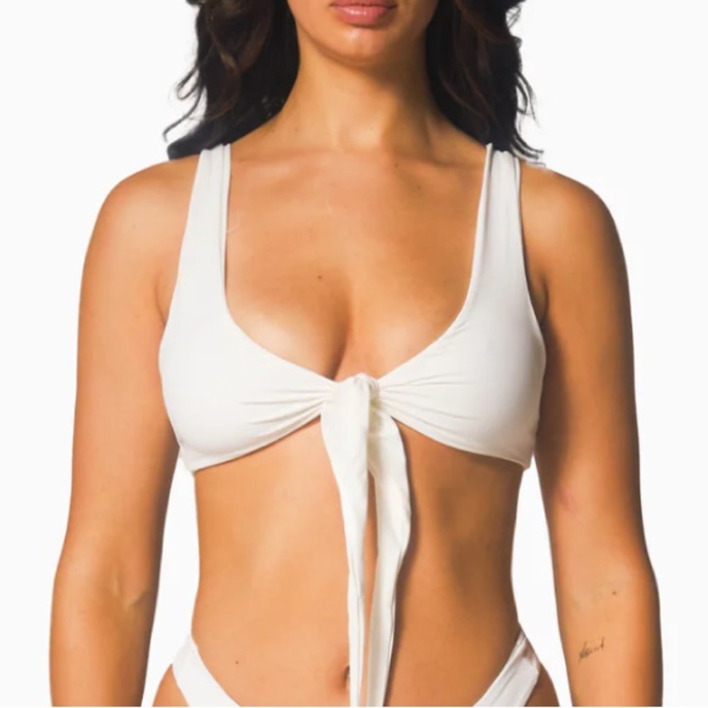437 Kenzie Top/Aubrey Bottoms Bathing Suit